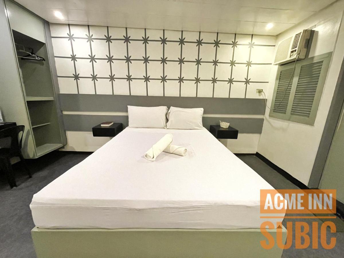 Acme Inn Subic Olongapo Exterior photo
