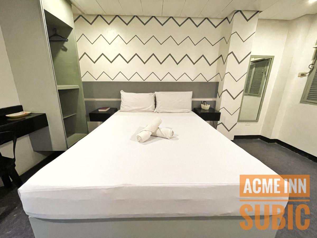 Acme Inn Subic Olongapo Exterior photo